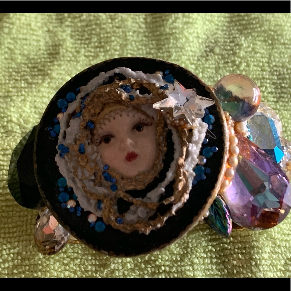 Women’s costume jewelry cuff
